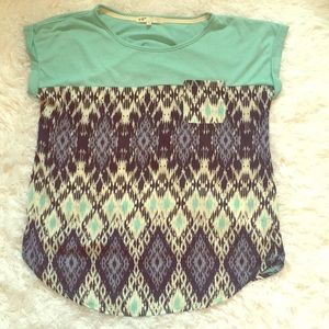 Jolt, women’s shirt, ONLY WORN ONCE!!